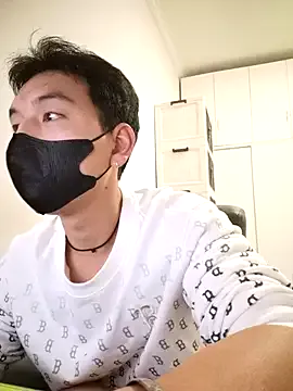 xqcbb_10 —  ~