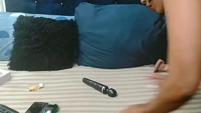 xTALLSEXYBUMx — Please help me buy computer daddy