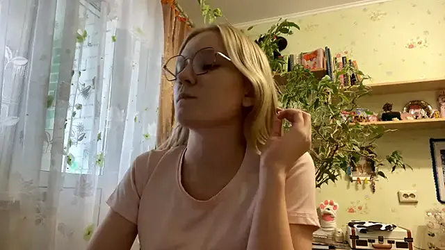 xX_Looola_Xx — panties off