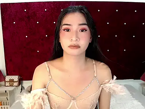 XxMissTransROYALxX — make love and cum
