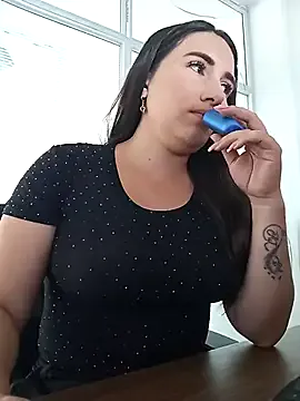 xxx_Alice_ — Show pussy
