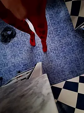 yasminabitch — Plug ass