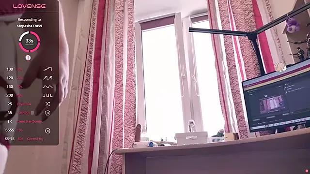 Yes_senia — Cum show