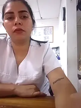 yesi-nursehot — Private on StripChat