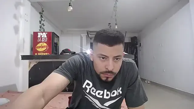 yohacriss — facial cum  show