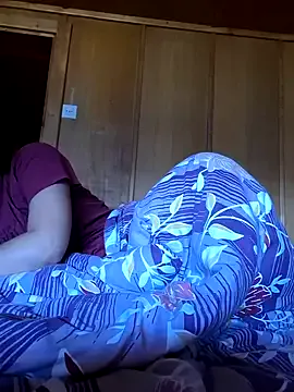 YoungLiisaxx — Massage your boobs