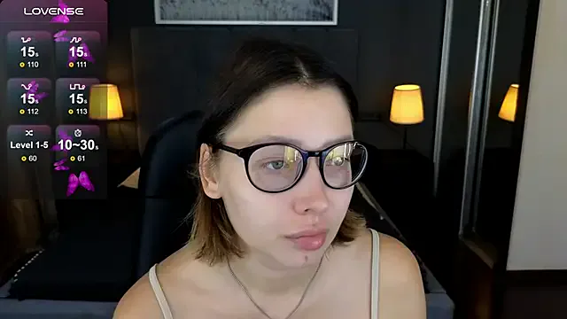 your_demi — shake ass