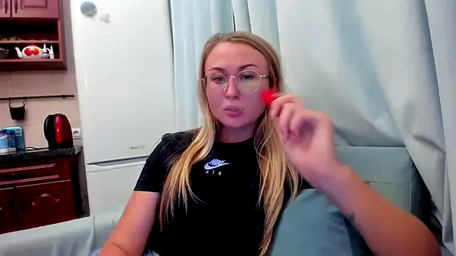 your_Goddess_Eva — Freechat on StripChat