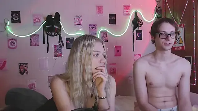 Your_Horny_Friends — CUM SHOW