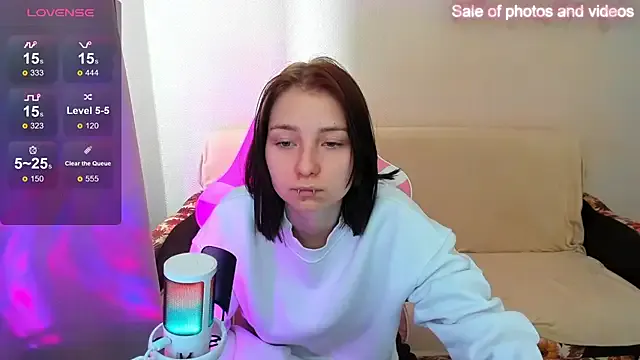 Your_Milka — Full naked