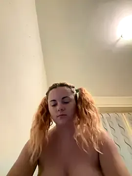Yourfoxy05 — Freechat on StripChat