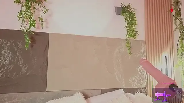 YourgirlAmmi — spanks ass hard x10