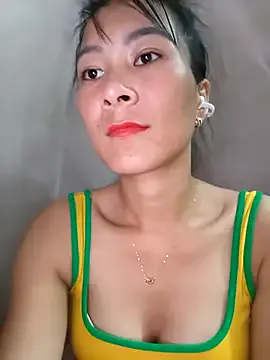 Yumyum_kiw — Freechat on StripChat