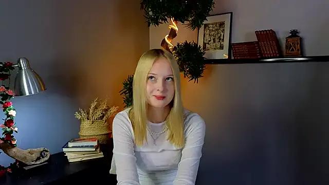 YungLyssy — tease you with my legs in stockings