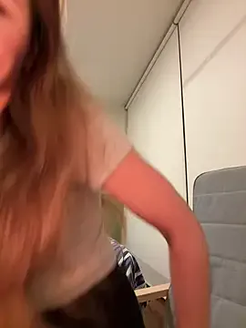 Yunjieusa_66 — Freechat on StripChat