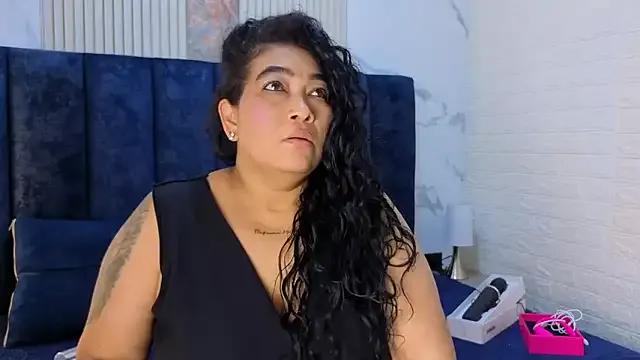 yunkeyc — Freechat on StripChat