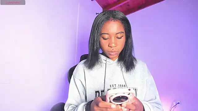 Zaira_Rose_ — NEKED