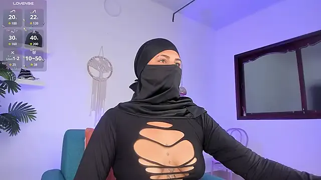 zali_mahamed — doggy no panty