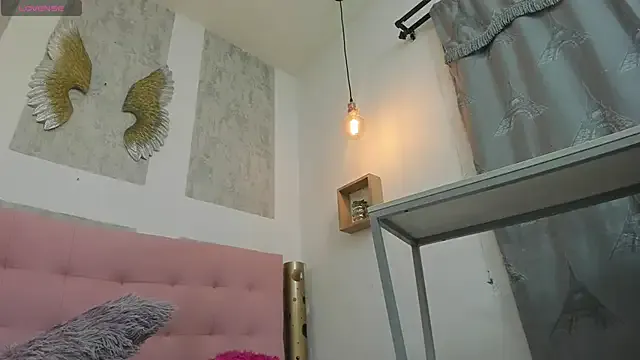 zhamira_21 — squirt in you face more 