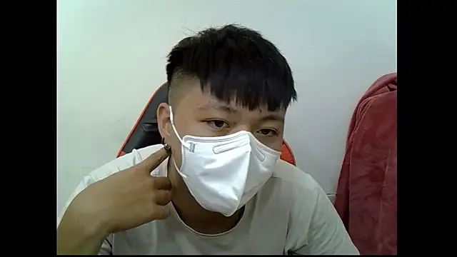 zhu000000 — Freechat on StripChat