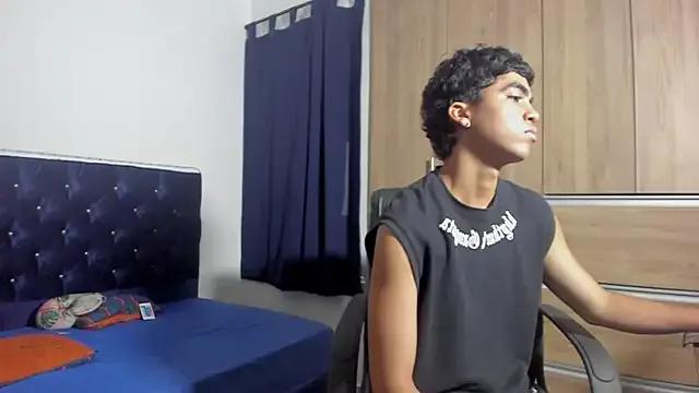 StripChat zinhuella420 is Freechat zinhuella420 — FLASH COCK