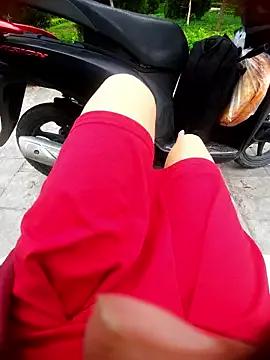 StripChat Zinny112 is Freechat Zinny112 — Public nude hot body