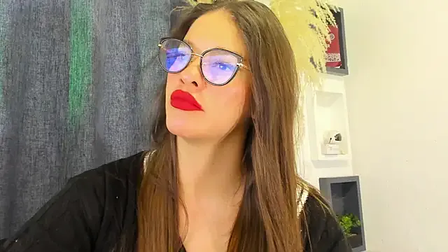 zoe69x — I masturbate my pussy+WET PUSSY