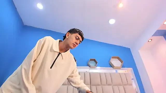 zoe_and_prometeo — Show cock