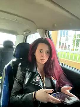 Zoe_fire — Fingers in pussy 