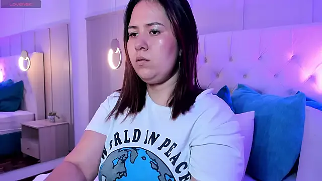 zoes_milee — Get my nipples Hard Boobs Job