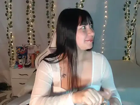 Zulema_R1 — PLAY WITH DILDO